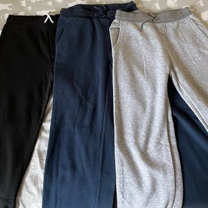 NWOT 3 pack Old Navy sweatpants for kids size XL (14-16)